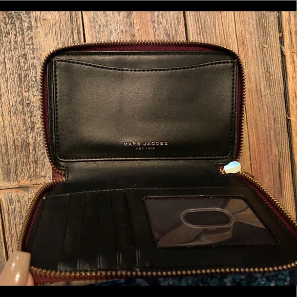 Marc Jacobs Wallet Wristlet - Picture 4 of 4